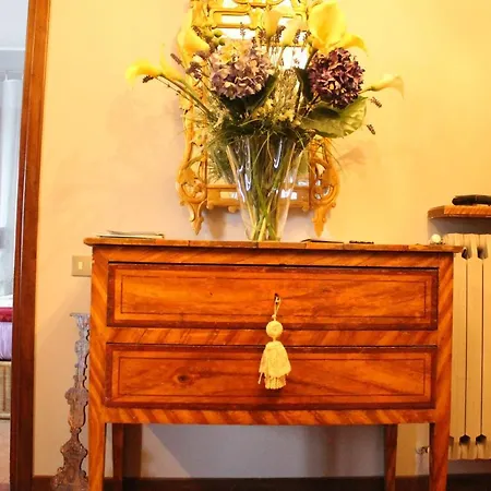 Casa Arezzola Holiday home *