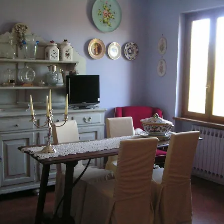 Casa Arezzola 펜션 *