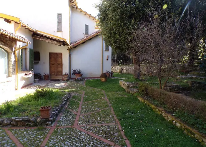 Casa Arezzola Casa de Férias *